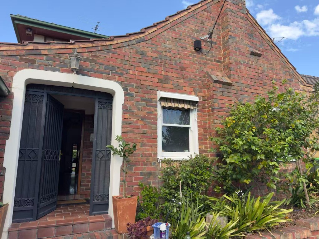 Balwyn North 1931 timber window restoration, photo 5 of 17