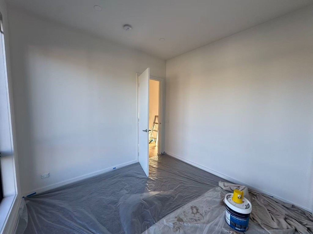 Chadstone full internal repaint — view 2